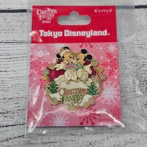 Tokyo Disneyland Mickey & Minnie Mouse Christmas Fantasy Pin
